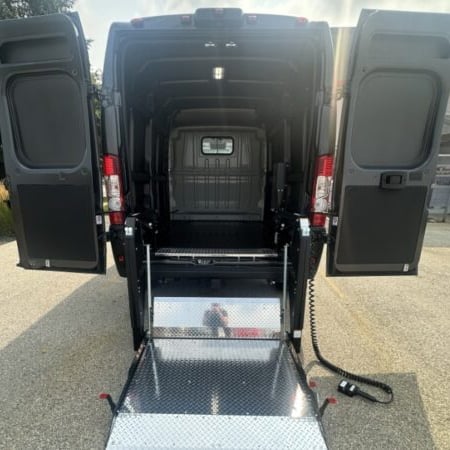 Tommy Liftgate 1